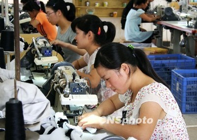 从世界工厂到贸易强国 中国外贸脱胎换骨正当时_中国质量新闻网